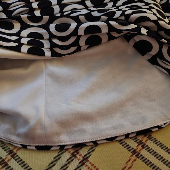 Joseph Ribkoff Tank Top Bodice Ruched Pleated Black White Circles Size 10 - Picture 7 of 9